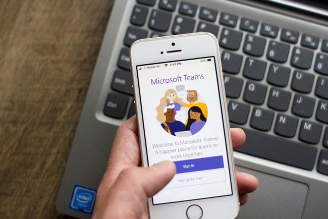 Signing in to Microsoft Teams on mobil device